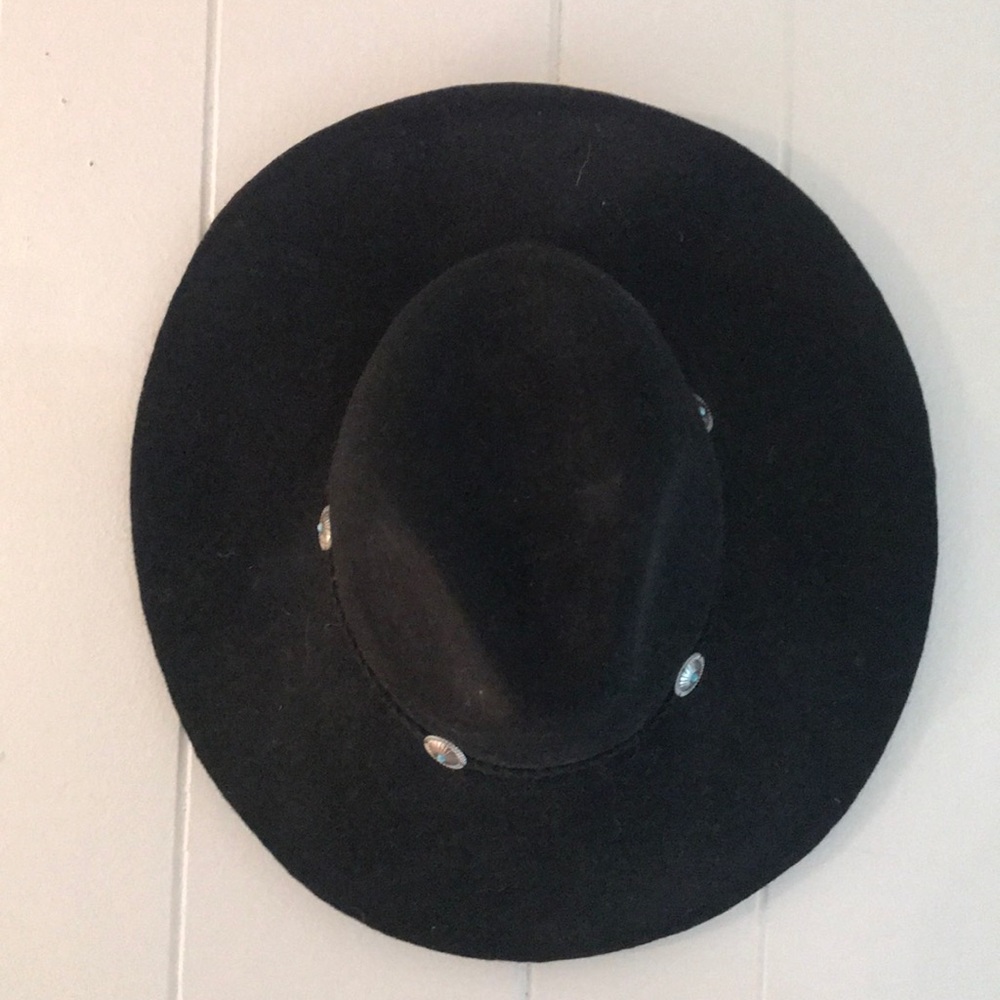 Black round brim hat- American eagle outfitters